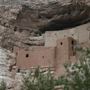 Image of Montezuma Castle. 
